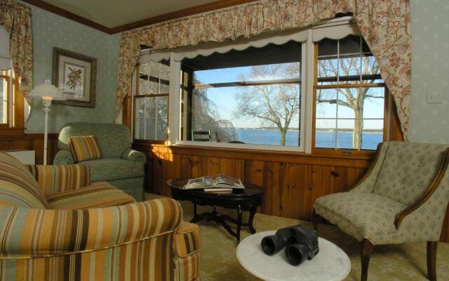 Sandaway Suites & Beach