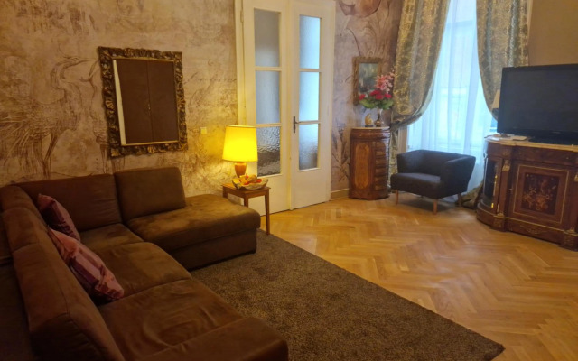 Urban Downtown City Center Apartments