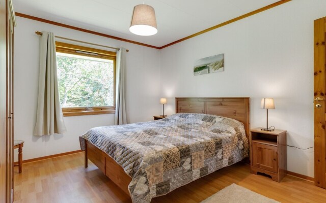 Cozy Holiday Home in Kuhlungsborn near Baltic Sea Coast