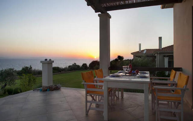 Ploes Villas