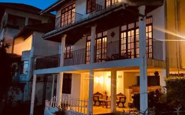 Misty Hills Bungalow
