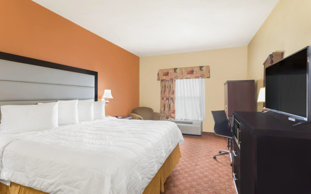 Baymont by Wyndham Fayetteville