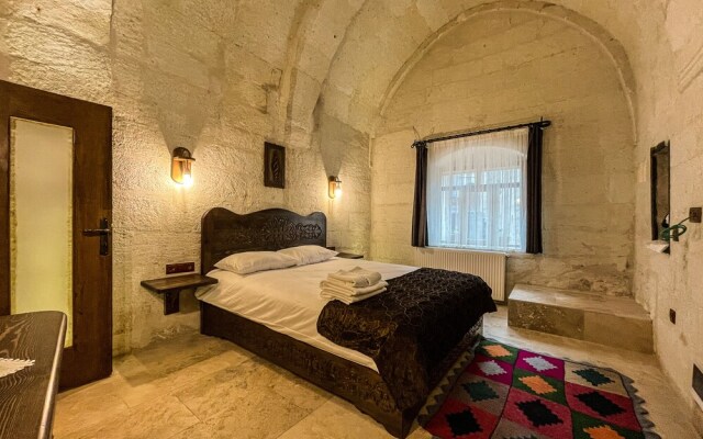 Takunya Cave Hotel