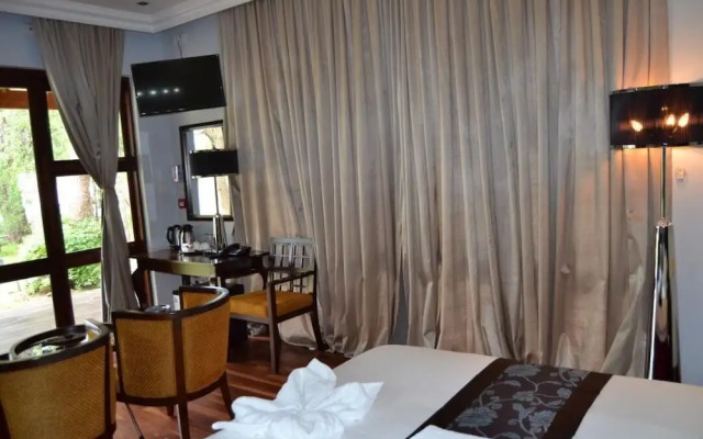 Staybridge Riverside & Spa