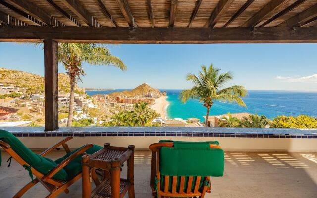 Pacific Ocean Views From This Escape: Villa Miramar