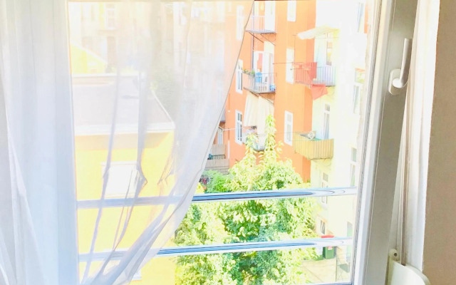 Elegant Contactless Apartment - by Nahuen Suites