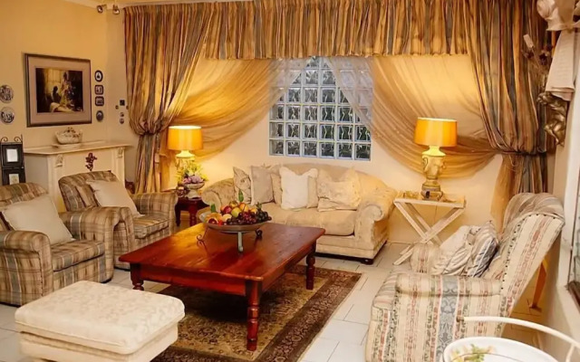 CocoCabana Guest House