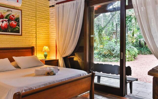 Locar-in Gramado - Meu Cantinho na Serra 10 pax