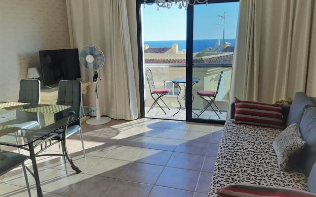 Las Vistas Apartments