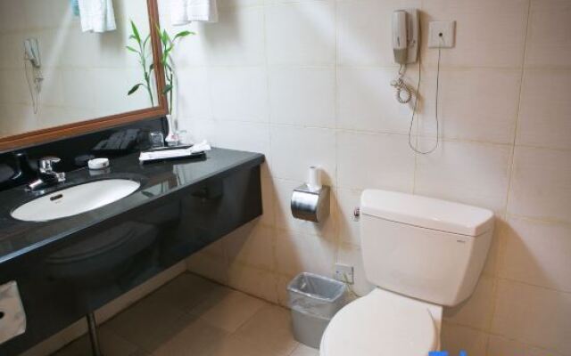 Hequn Hotel