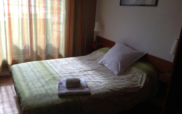 Chambre d'Amis (Chambres d'Hôtes/BnB/Guest House)