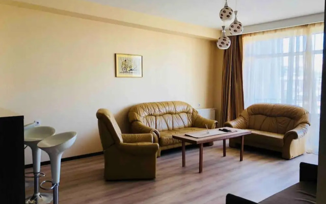 Nearby Chavchavadze Ave Sweet Home With Terrace