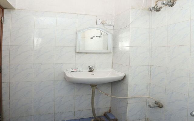 Oyo 28731 Hotel Vishal