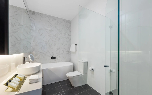 Meriton Suites Bondi Junction