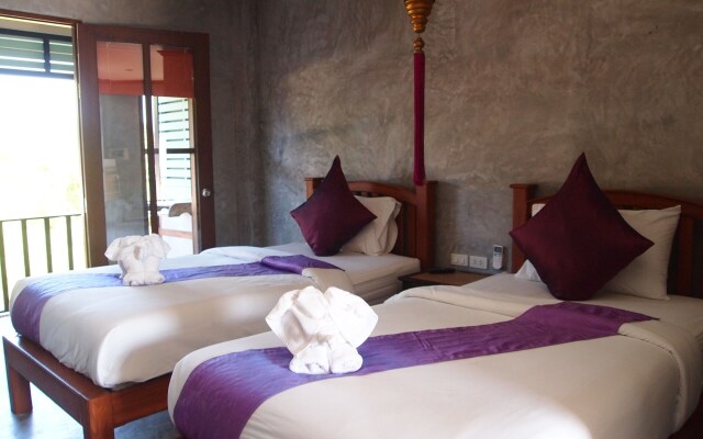 Phatchara Boutique Hotel - Hostel