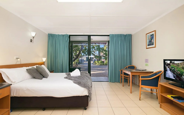 South Gladstone Motel