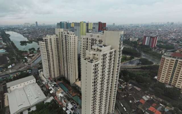 Great Location 2BR Maple Park Apartment