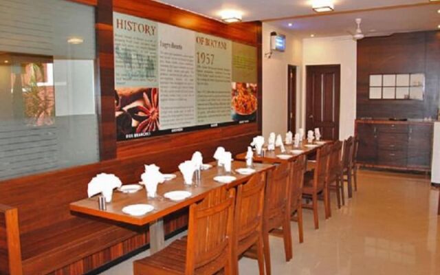Jaffer Bhai's Brickland Hotel