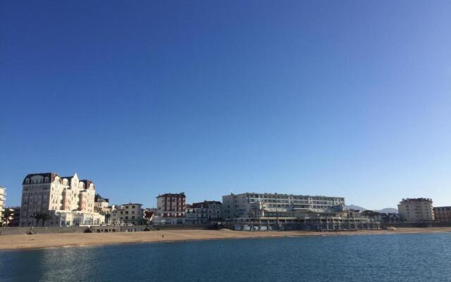 Appartement les pieds dans l'eau