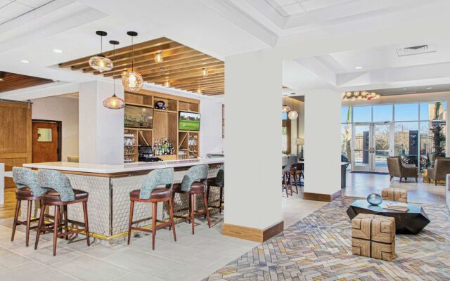 DoubleTree by Hilton San Antonio Northwest