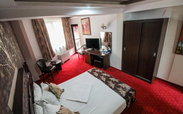 Hotel Razvan