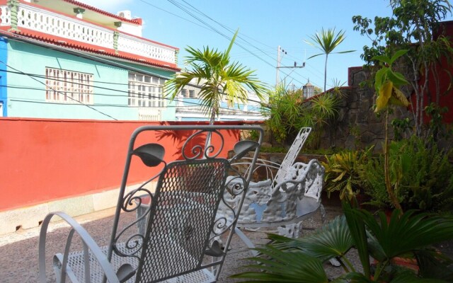 Hostal Fernando y Mayan