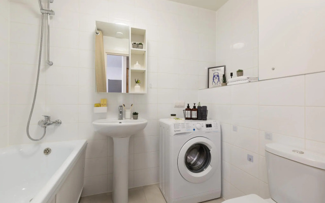 Надёжный посуточник на улице Базовская 15Б к2