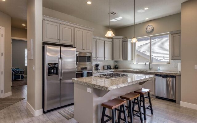 Canyon Villas at Coral Ridge