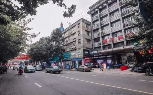 Shunjing Hotel