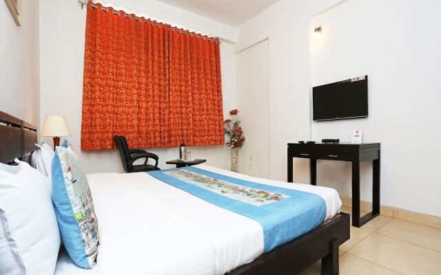 OYO 4646 Hotel Hari Villa