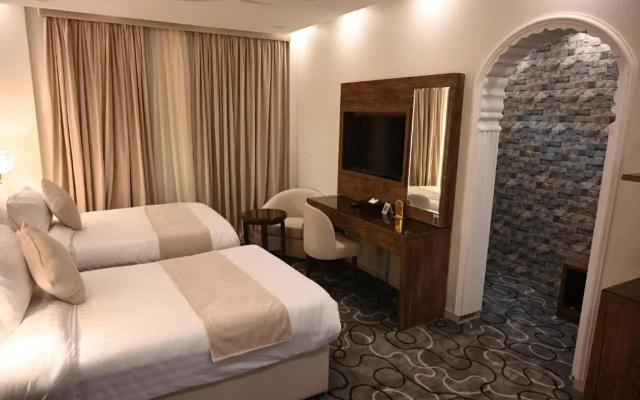Violet Hotel