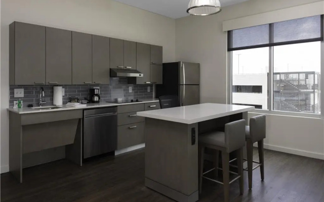 Hyatt House The Woodlands-Shenandoah