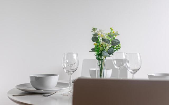 Skyvillion Tower Points - Tower Point Lovely apartment in Enfield London