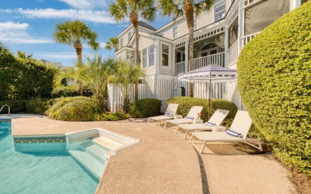 Haven by Avantstay Luxury Beachfront Home w/ Pool & Gorgeous Patios