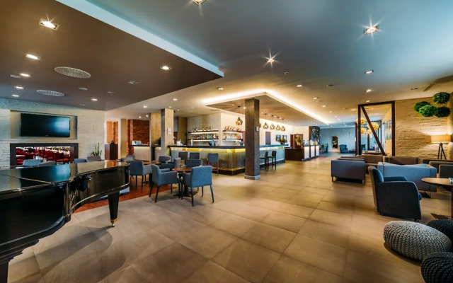 Mikołajki Resort Hotel & Spa