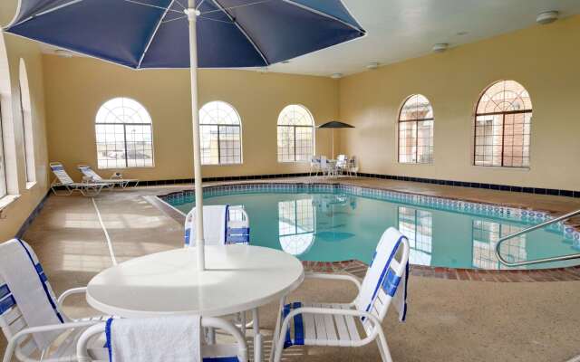 Comfort Inn & Suites Amarillo West near Medical Center