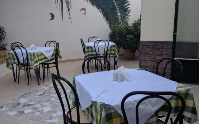 Hotel Apollon