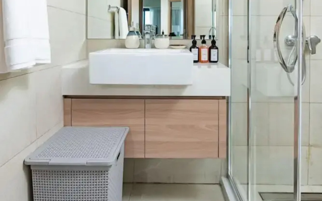 Nasma Luxury Stays - Azizi Riviera 44