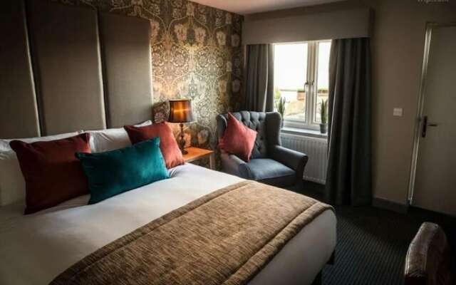 The New Hobbit Hotel Rooms