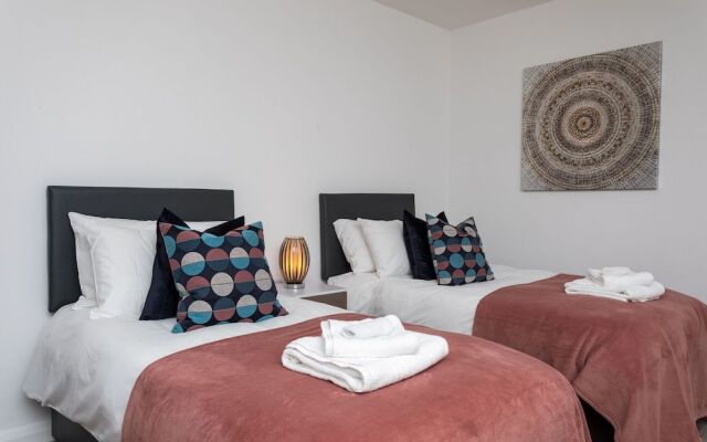 Broadwalk Apartment