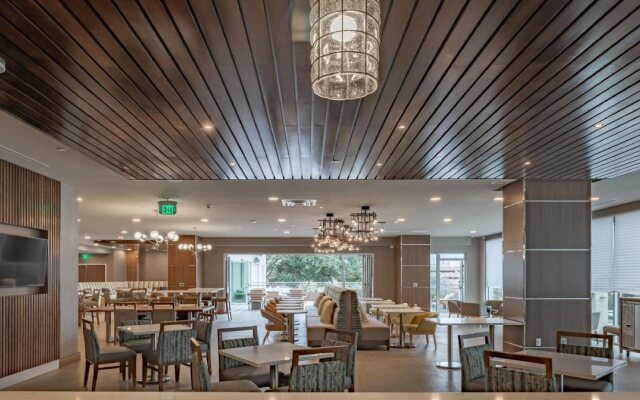 Element Dallas Downtown East