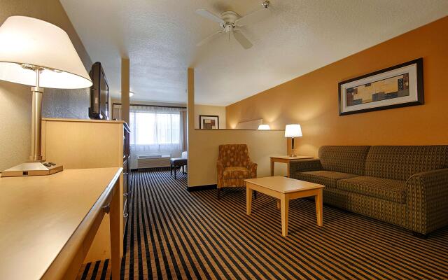 Best Western Plus Executive Inn & Suites
