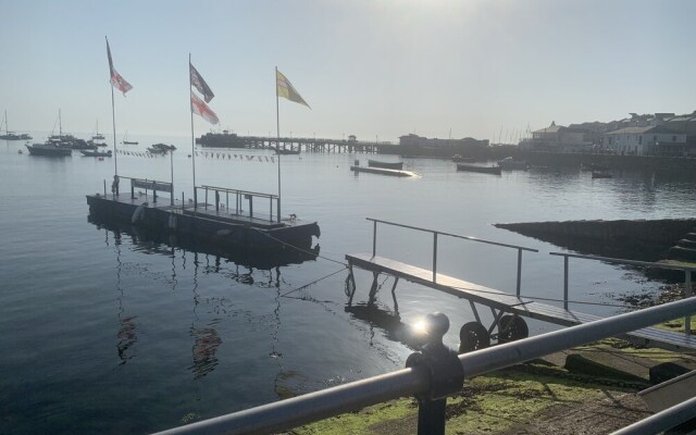 Stunning 1-bed Apartment Overlooking Swanage Bay