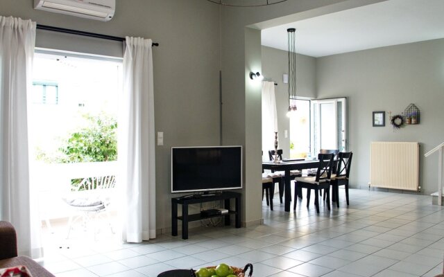 Apostolis Beach House