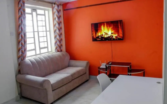 Lux Suites Nataliz Apartments Utawala
