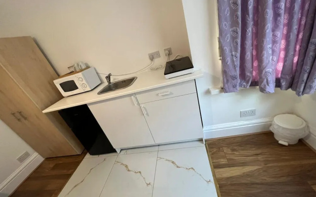 Lovely Studio Flat in London