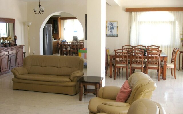 Property With 5 Bedrooms In Argaka Village Paphos Cyprus 800 M From The Beach