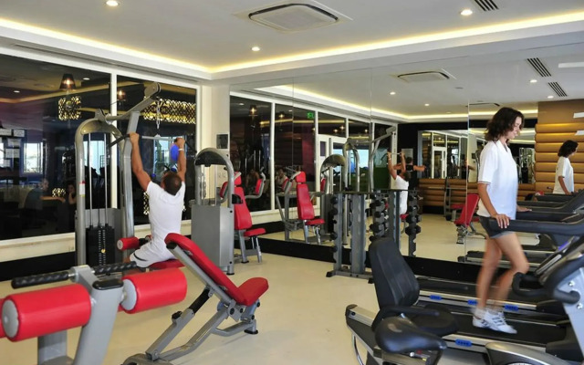 Lake & River Side Hotel & Spa