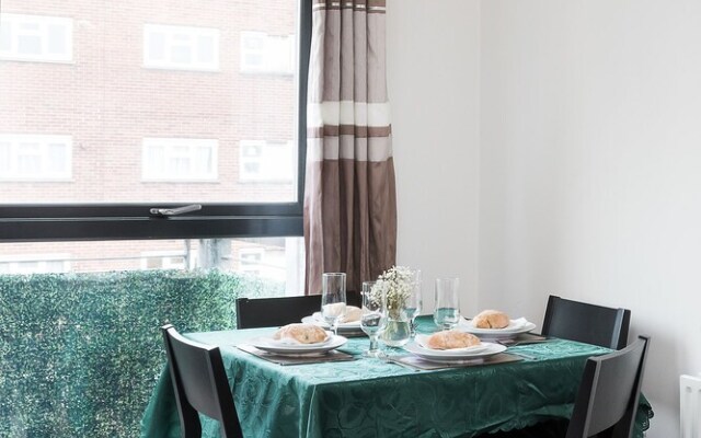 Charming 2BR Flat near Brixton and Clapham