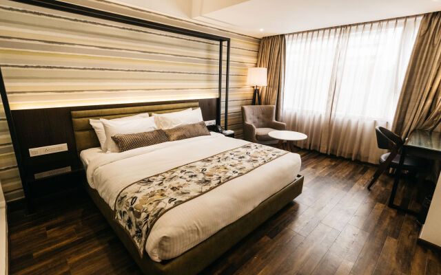 The Royale Senate Race Course